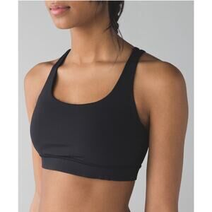 Lululemon Energy Bra Medium Support B/C Cup in Black Size 6